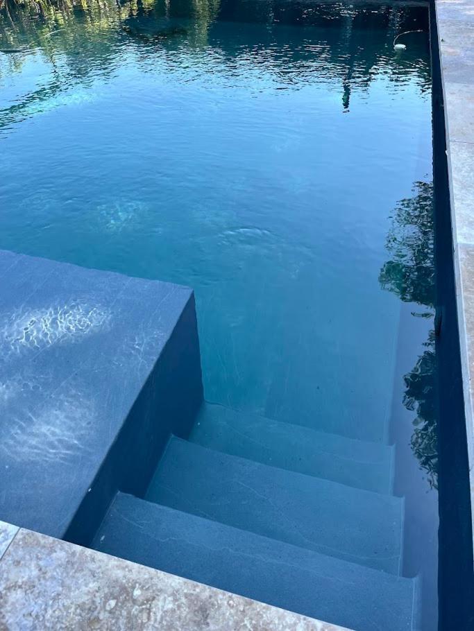 ペルヌ・レ・フォンテーヌLa Provence Avec Piscine Privative En Campagneアパートメント エクステリア 写真