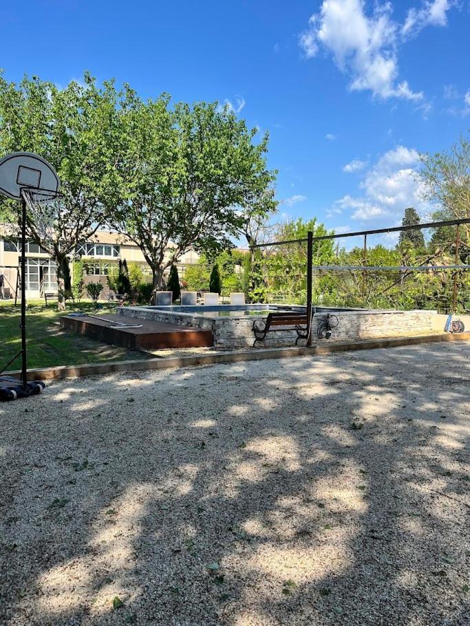 ペルヌ・レ・フォンテーヌLa Provence Avec Piscine Privative En Campagneアパートメント エクステリア 写真
